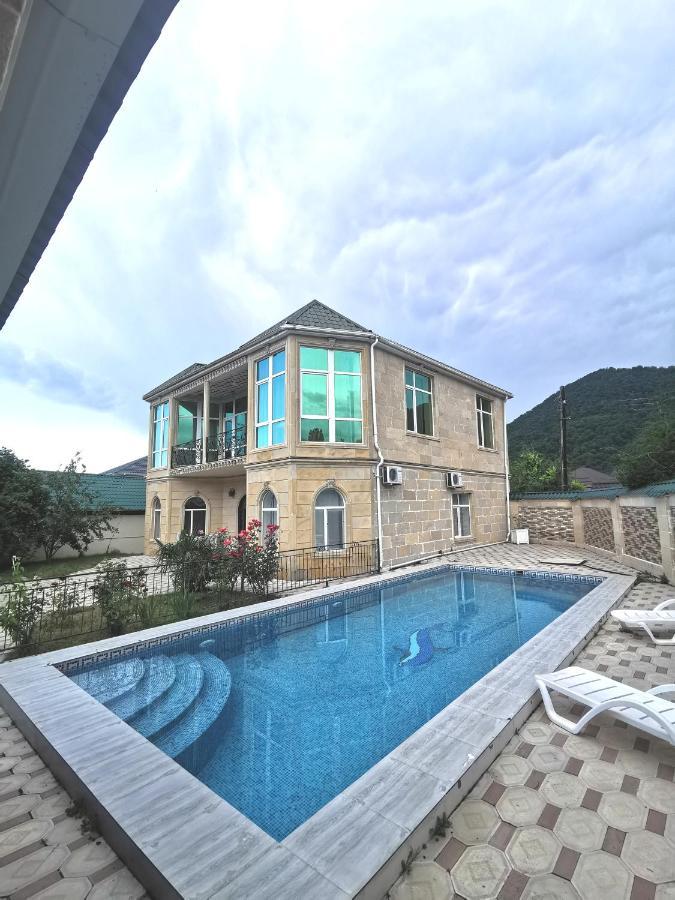 Raffles Villa With Pool 가발라 외부 사진