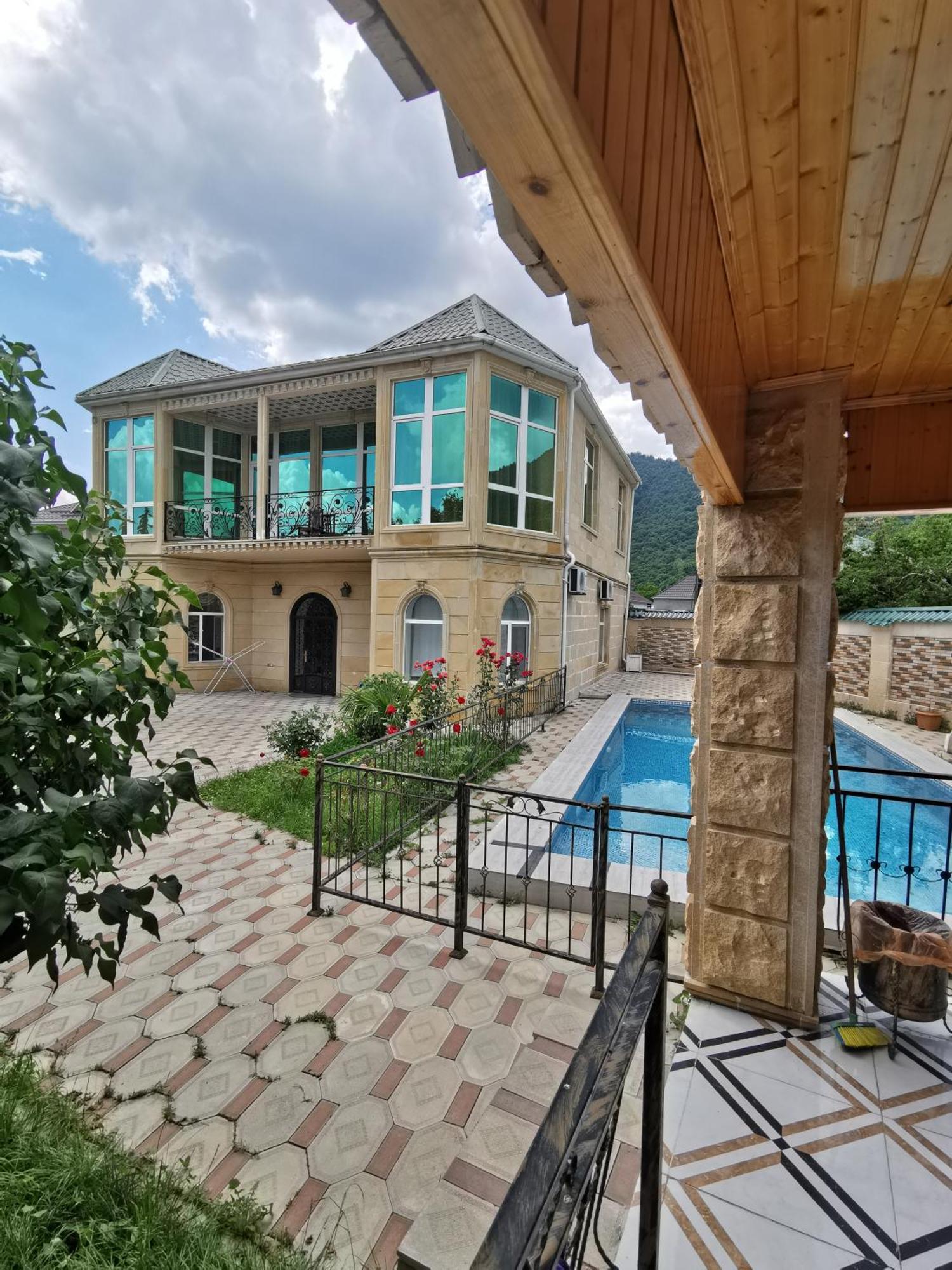 Raffles Villa With Pool 가발라 외부 사진